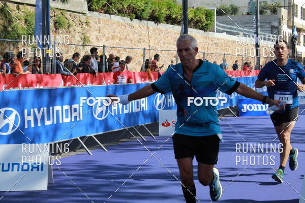 Buy your photos of the eventMeia Maratona Porto 2019 on Fotop