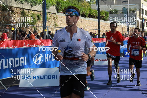 Buy your photos of the eventMeia Maratona Porto 2019 on Fotop