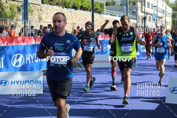 Buy your photos of the eventMeia Maratona Porto 2019 on Fotop