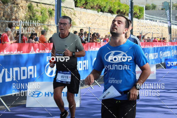 Buy your photos of the eventMeia Maratona Porto 2019 on Fotop
