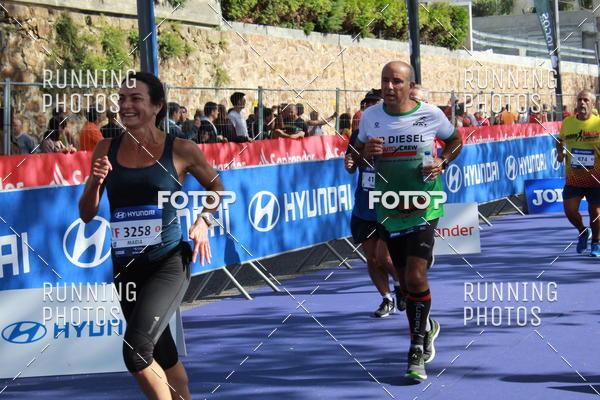 Buy your photos of the eventMeia Maratona Porto 2019 on Fotop