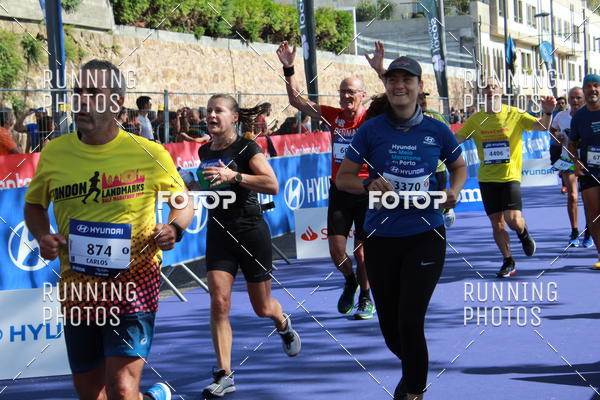 Buy your photos of the eventMeia Maratona Porto 2019 on Fotop