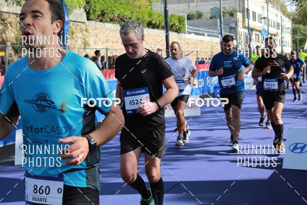 Buy your photos of the eventMeia Maratona Porto 2019 on Fotop