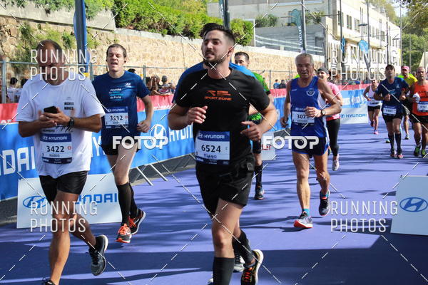 Buy your photos of the eventMeia Maratona Porto 2019 on Fotop