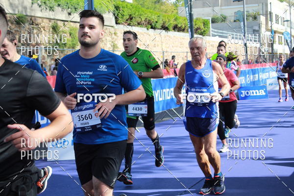 Buy your photos of the eventMeia Maratona Porto 2019 on Fotop