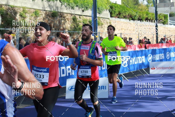 Buy your photos of the eventMeia Maratona Porto 2019 on Fotop