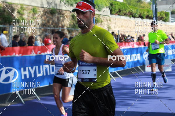 Buy your photos of the eventMeia Maratona Porto 2019 on Fotop