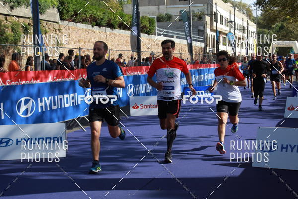 Buy your photos of the eventMeia Maratona Porto 2019 on Fotop
