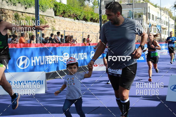 Buy your photos of the eventMeia Maratona Porto 2019 on Fotop