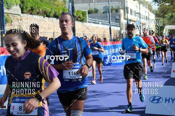 Buy your photos of the eventMeia Maratona Porto 2019 on Fotop