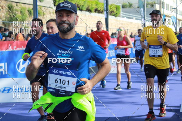 Buy your photos of the eventMeia Maratona Porto 2019 on Fotop