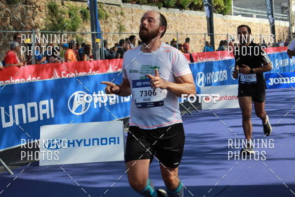 Buy your photos of the eventMeia Maratona Porto 2019 on Fotop