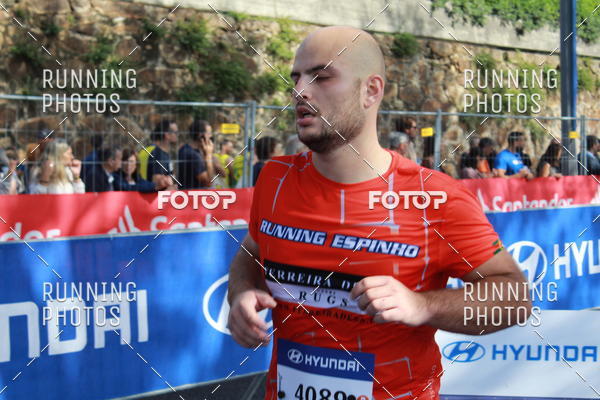 Buy your photos of the eventMeia Maratona Porto 2019 on Fotop