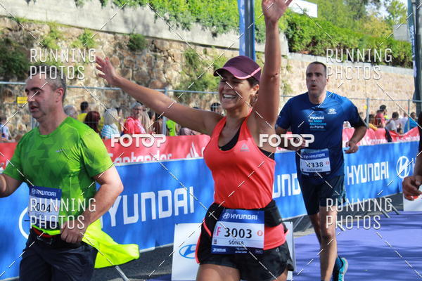 Buy your photos of the eventMeia Maratona Porto 2019 on Fotop