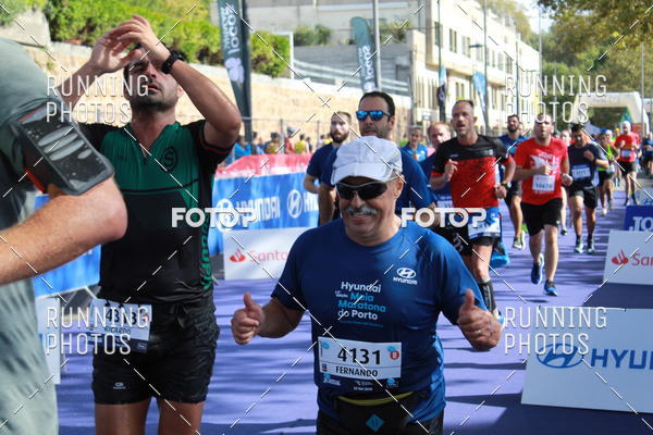 Buy your photos of the eventMeia Maratona Porto 2019 on Fotop