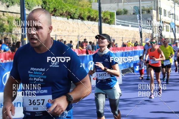 Buy your photos of the eventMeia Maratona Porto 2019 on Fotop