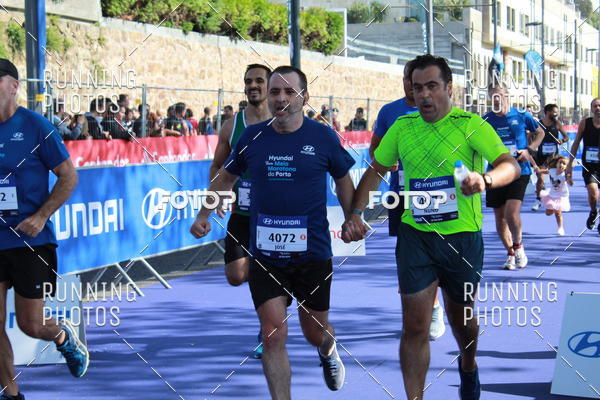 Buy your photos of the eventMeia Maratona Porto 2019 on Fotop
