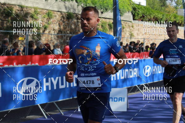 Buy your photos of the eventMeia Maratona Porto 2019 on Fotop