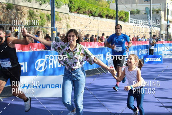 Buy your photos of the eventMeia Maratona Porto 2019 on Fotop
