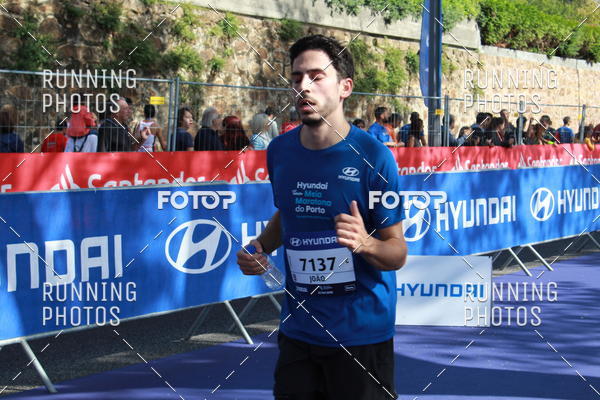 Buy your photos of the eventMeia Maratona Porto 2019 on Fotop