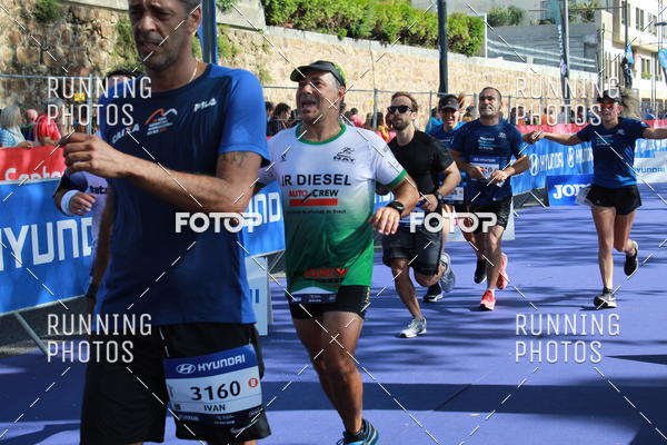Buy your photos of the eventMeia Maratona Porto 2019 on Fotop