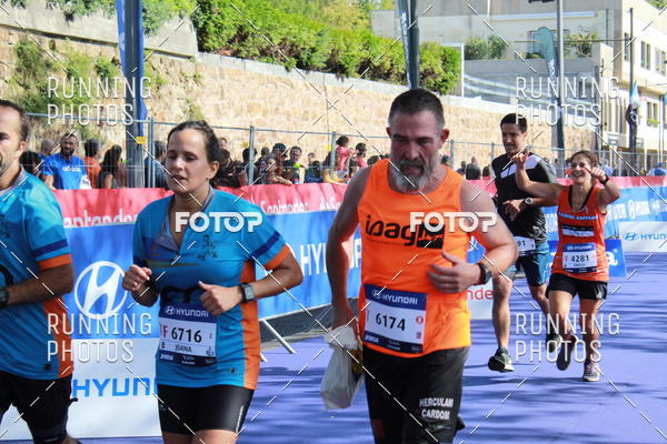 Buy your photos of the eventMeia Maratona Porto 2019 on Fotop