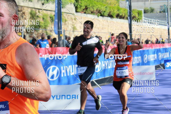 Buy your photos of the eventMeia Maratona Porto 2019 on Fotop