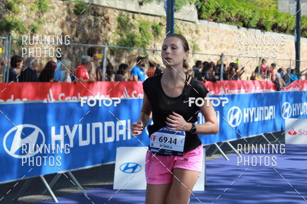 Buy your photos of the eventMeia Maratona Porto 2019 on Fotop