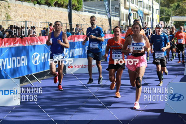 Buy your photos of the eventMeia Maratona Porto 2019 on Fotop