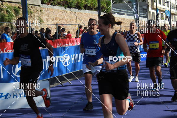 Buy your photos of the eventMeia Maratona Porto 2019 on Fotop