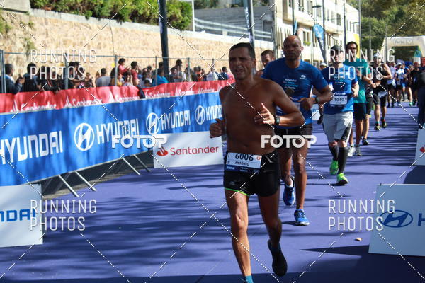 Buy your photos of the eventMeia Maratona Porto 2019 on Fotop
