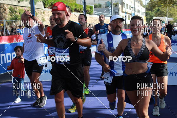 Buy your photos of the eventMeia Maratona Porto 2019 on Fotop