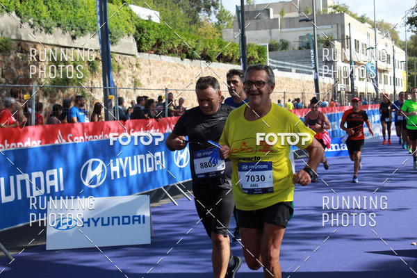 Buy your photos of the eventMeia Maratona Porto 2019 on Fotop