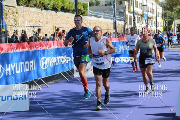 Buy your photos of the eventMeia Maratona Porto 2019 on Fotop