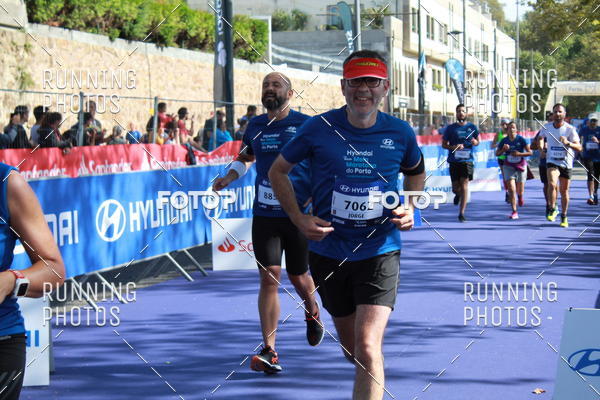 Buy your photos of the eventMeia Maratona Porto 2019 on Fotop