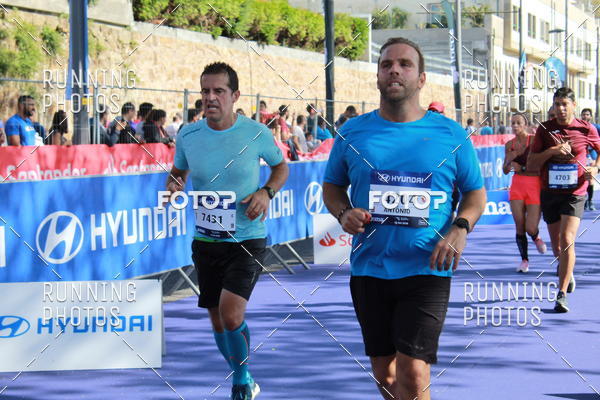 Buy your photos of the eventMeia Maratona Porto 2019 on Fotop