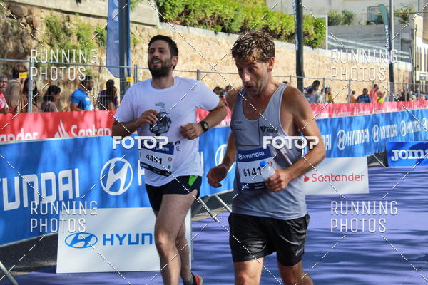 Buy your photos of the eventMeia Maratona Porto 2019 on Fotop