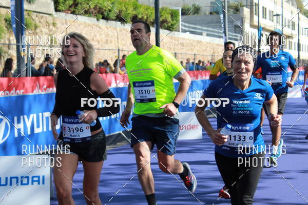 Buy your photos of the eventMeia Maratona Porto 2019 on Fotop