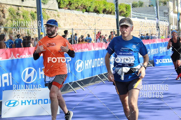 Buy your photos of the eventMeia Maratona Porto 2019 on Fotop