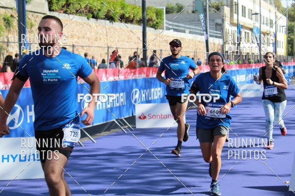 Buy your photos of the eventMeia Maratona Porto 2019 on Fotop