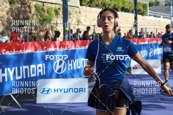 Buy your photos of the eventMeia Maratona Porto 2019 on Fotop