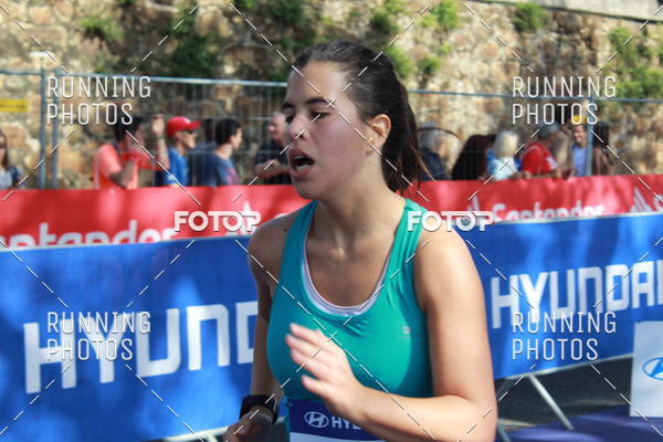 Buy your photos of the eventMeia Maratona Porto 2019 on Fotop