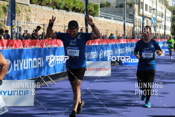 Buy your photos of the eventMeia Maratona Porto 2019 on Fotop