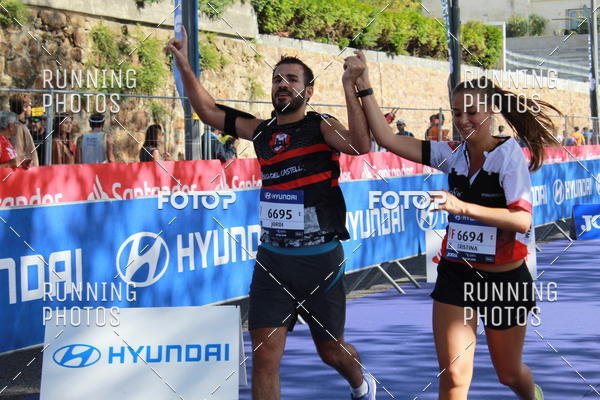 Buy your photos of the eventMeia Maratona Porto 2019 on Fotop