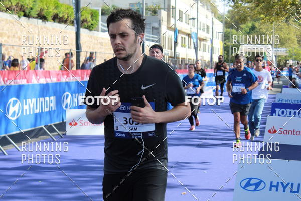 Buy your photos of the eventMeia Maratona Porto 2019 on Fotop