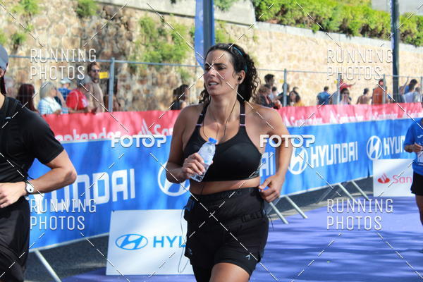 Buy your photos of the eventMeia Maratona Porto 2019 on Fotop