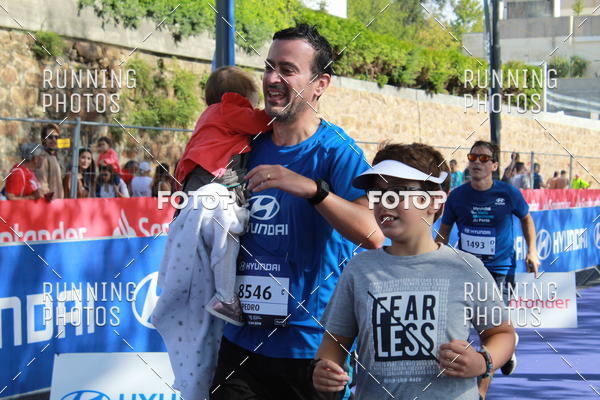 Buy your photos of the eventMeia Maratona Porto 2019 on Fotop
