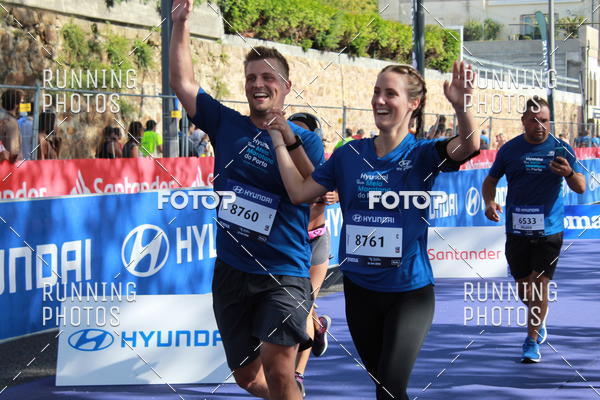 Buy your photos of the eventMeia Maratona Porto 2019 on Fotop