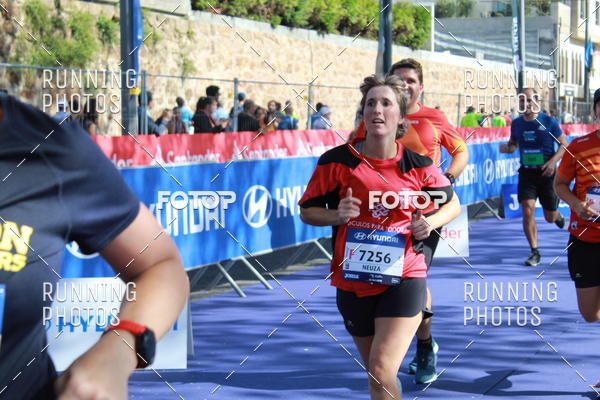 Buy your photos of the eventMeia Maratona Porto 2019 on Fotop
