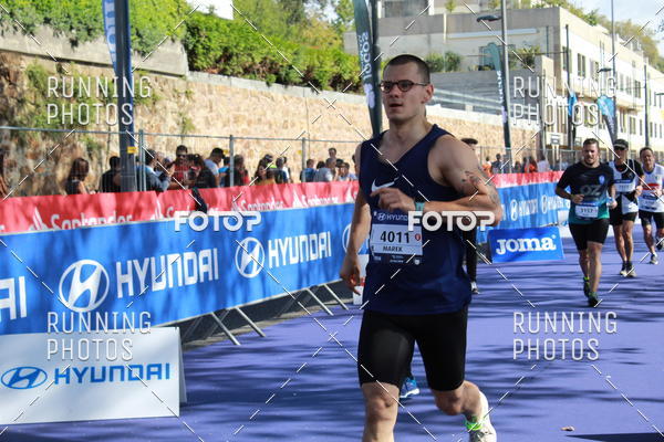 Buy your photos of the eventMeia Maratona Porto 2019 on Fotop